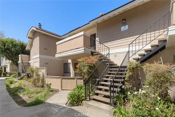 7730 Briarglen Loop #L, Stanton, CA 90680