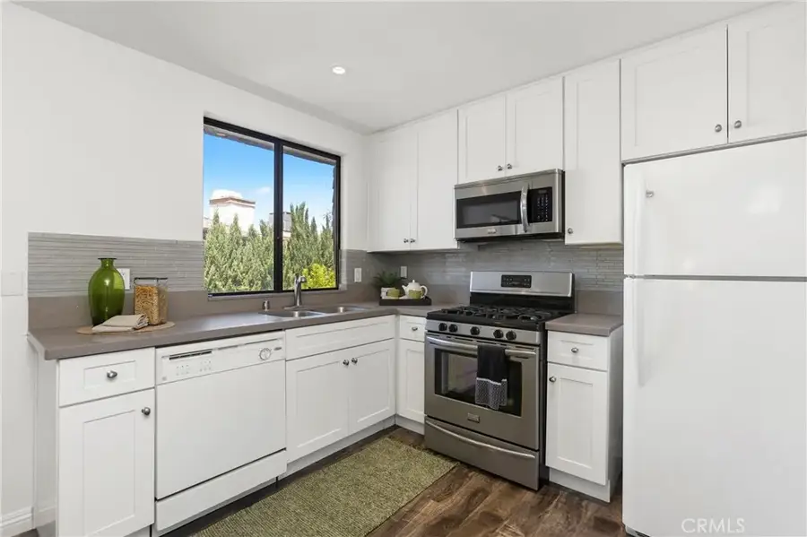950 W Lambert #20, La Habra, CA 90631 - #3