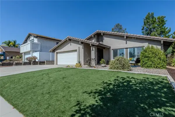 2096 W Ontario, Corona, CA 92882