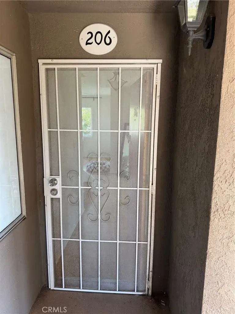 725 Coronado #206, Long Beach, CA 90804 - #1