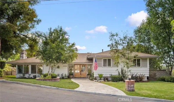 13081 Saint Thomas, North Tustin, CA 92705
