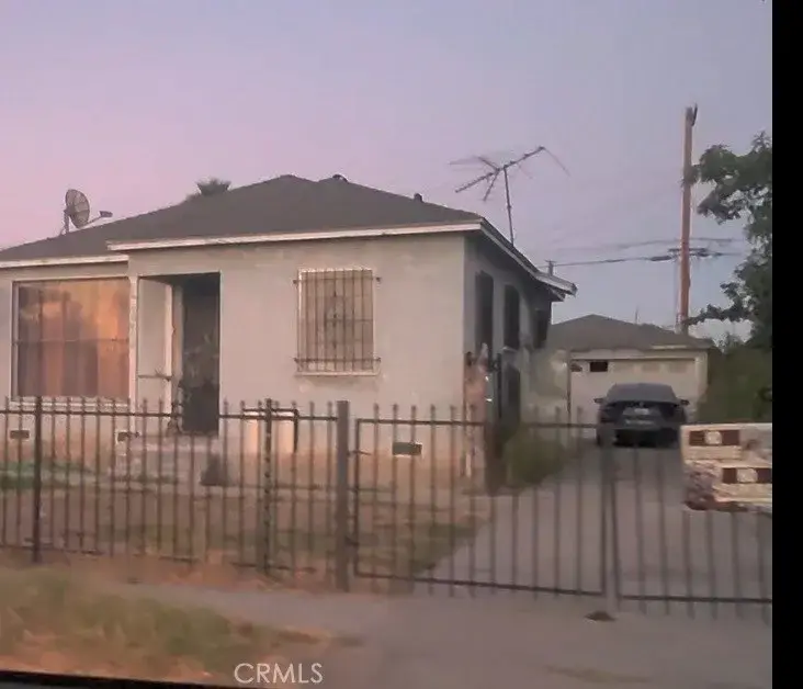 10414 Juniper, Los Angeles, CA 90002 - #1