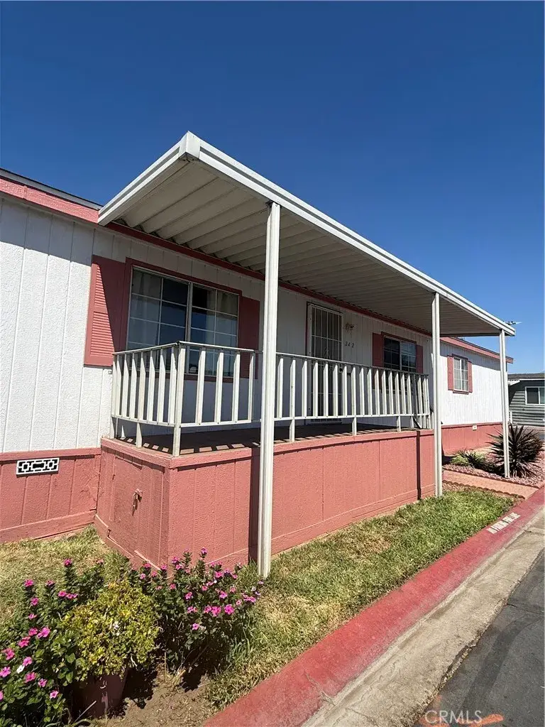 1855 Riverside, Ontario, CA 91761 - #3