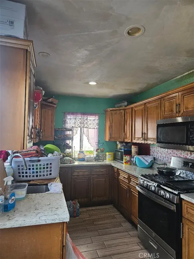 803 E 107th, Los Angeles, CA 90002 - #2