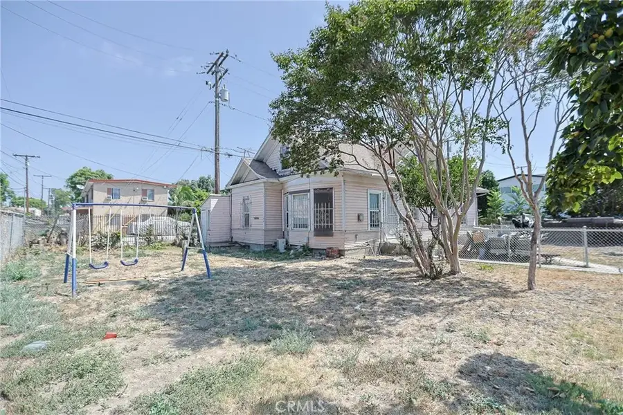 1331 W 19th, Long Beach, CA 90810 - #3