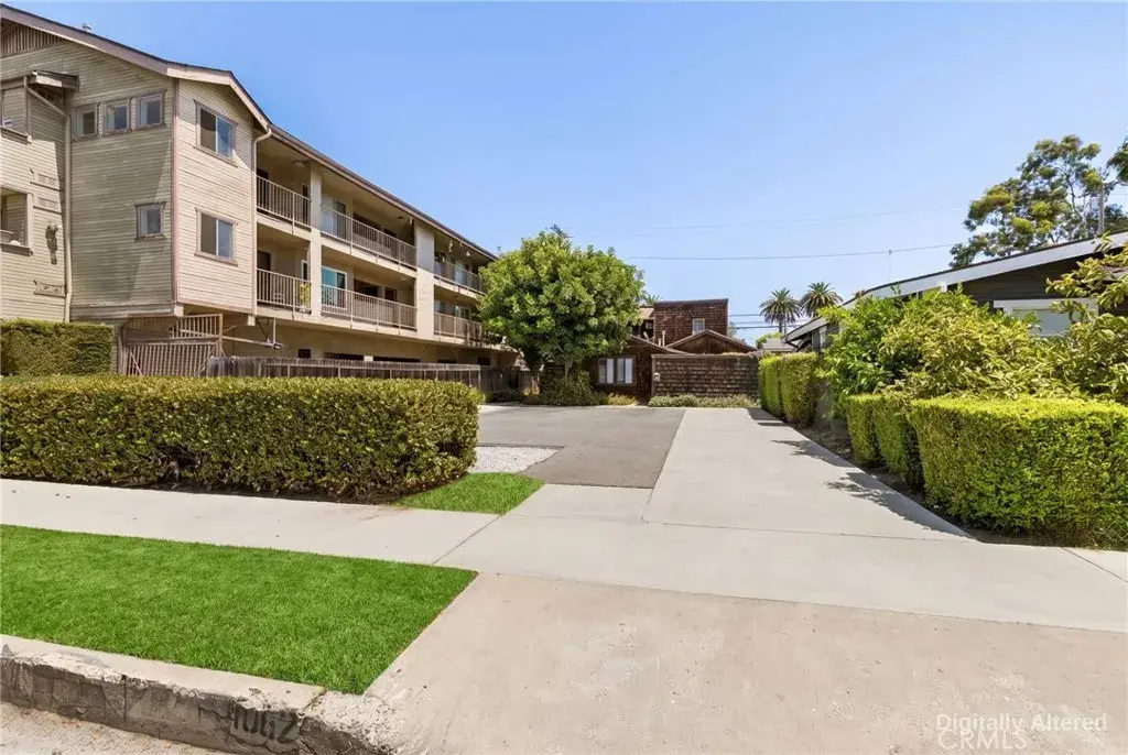 1062 Raymond, Long Beach, CA 90804 - #1
