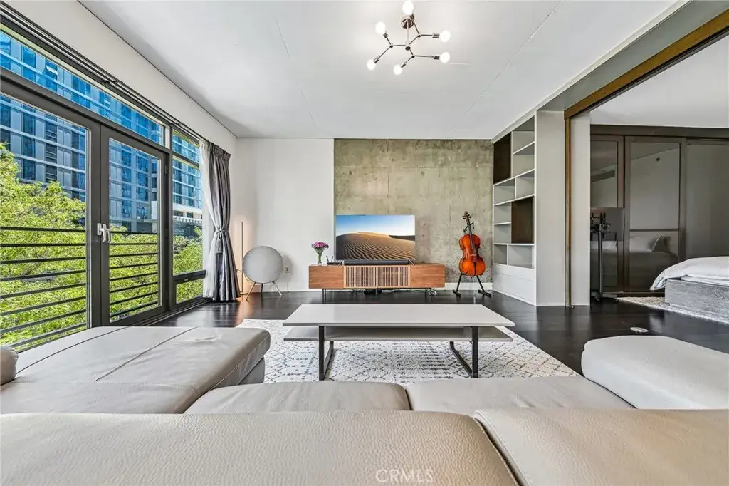 1111 S Grand Avenue #515, Los Angeles, CA 90015 - #1