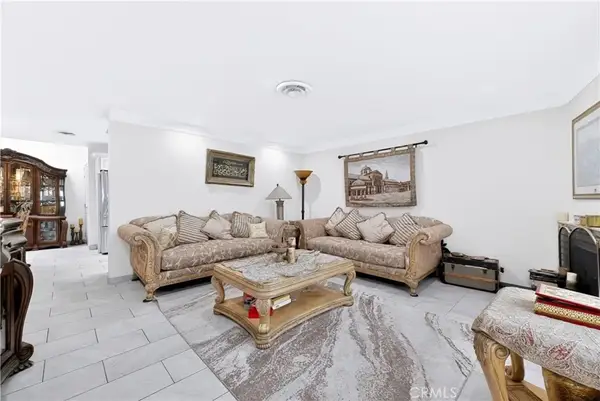 3115 W Ascot Place West, Anaheim, CA 92804