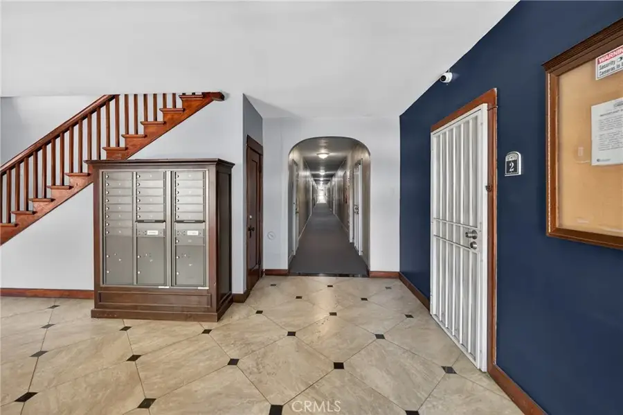 635 Elm Avenue #5, Long Beach, CA 90802 - #3