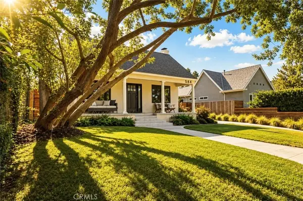 584 N Plymouth, Los Angeles, CA 90004