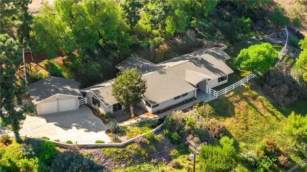 2201 Skyline Dr., Fullerton, CA 92831