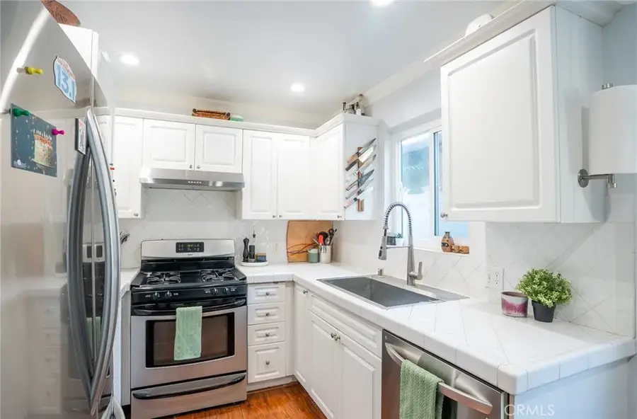 2104 Raymond #4, Altadena, CA 91001 - #3
