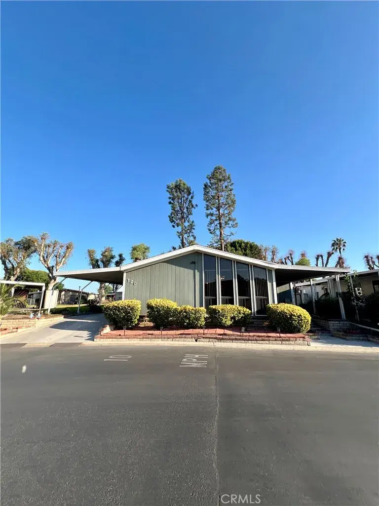 1601 S Garey #120, Pomona, CA 91766 - #2