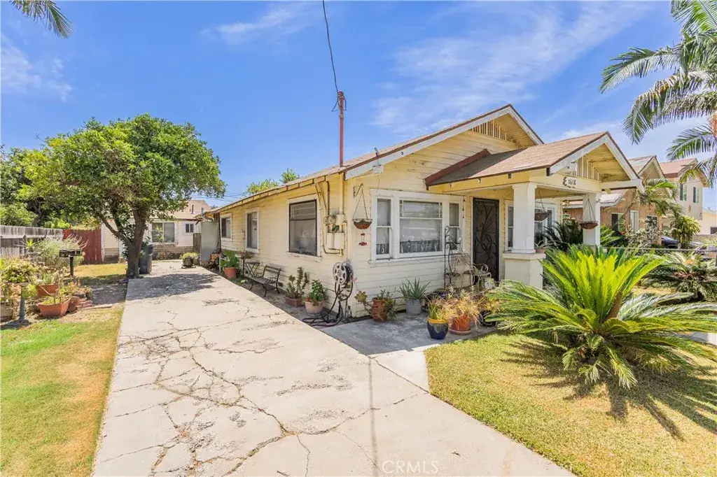 1618 W 3rd, Santa Ana, CA 92703 - #1