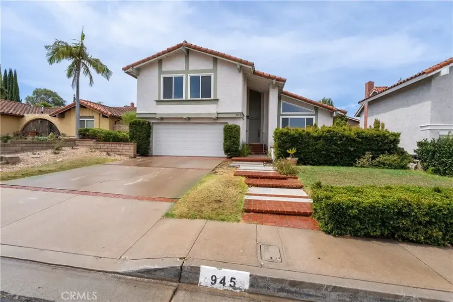 945 S Calle Venado, Anaheim Hills, CA 92807 - #2