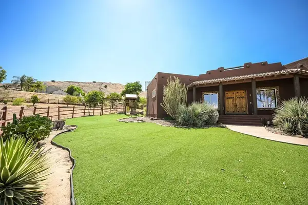 19217 Idaleona, Perris, CA 92570