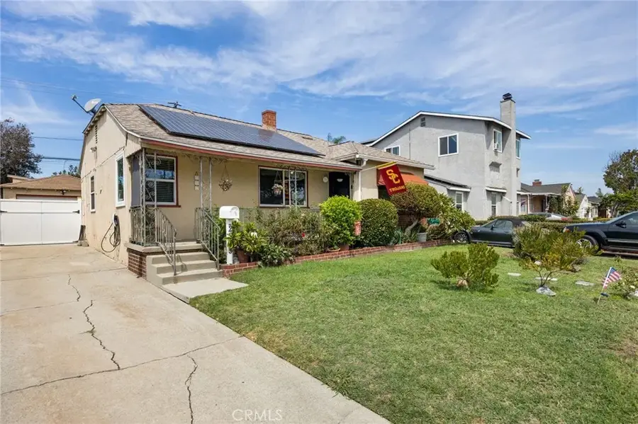2255 Pepperwood Avenue, Long Beach, CA 90815 - #2