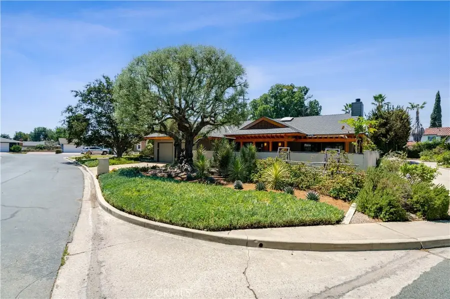 14291 Wisteria Lane, Tustin, CA 92780 - #3