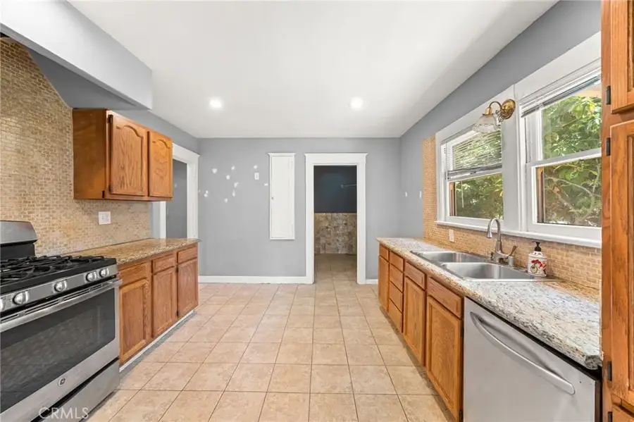316 N Newell Place, Fullerton, CA 92832 - #2