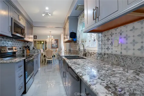 727 W Hill, Long Beach, CA 90806