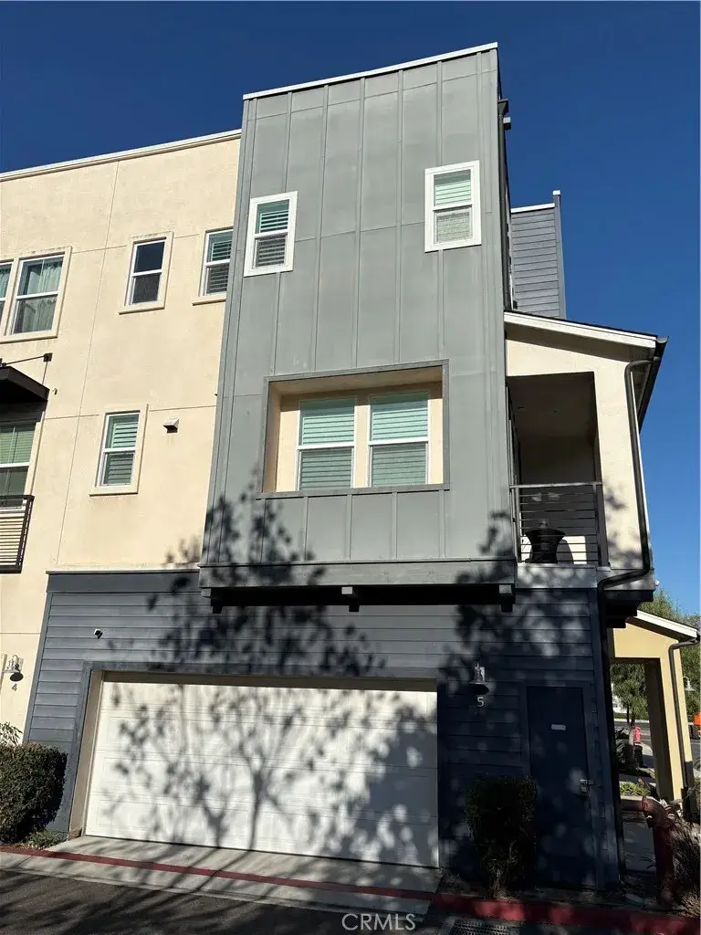 1422 N Harbor, Santa Ana, CA 92703 - #1
