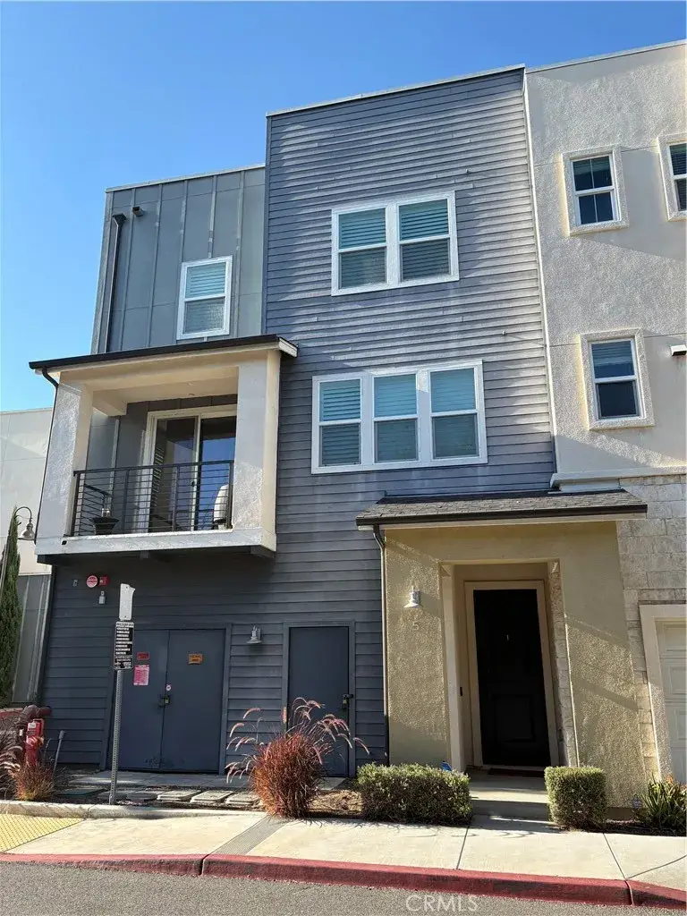 1422 N Harbor, Santa Ana, CA 92703 - #3