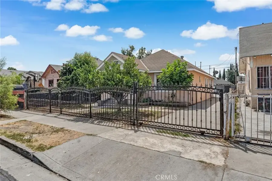1302 E 48th Place, Los Angeles, CA 90011 - #2