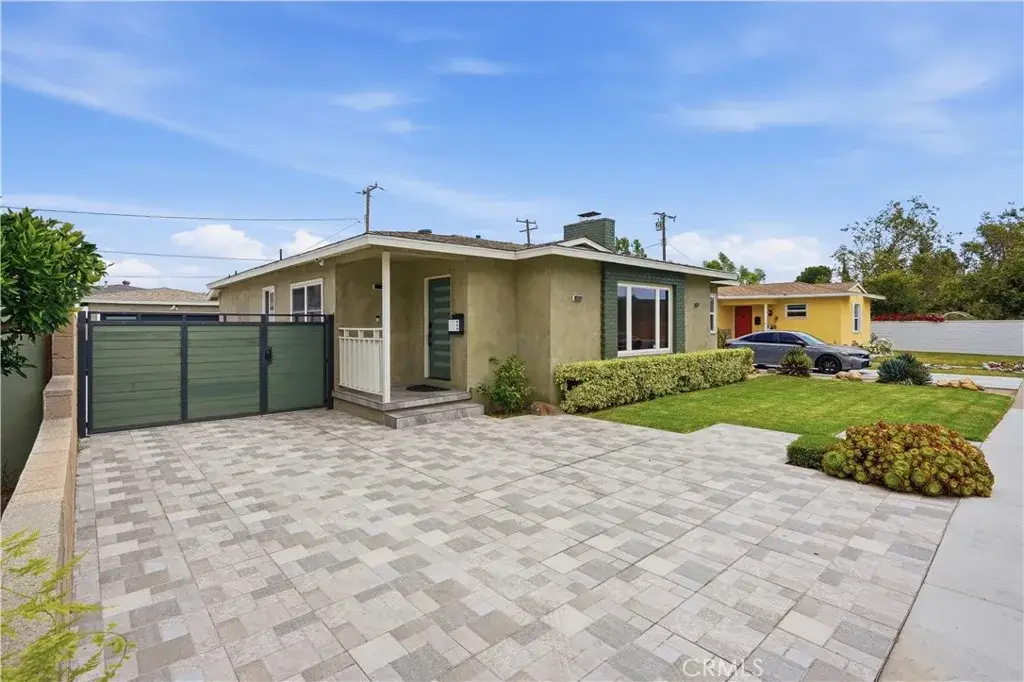 2215 N Spurgeon, Santa Ana, CA 92706 - #1