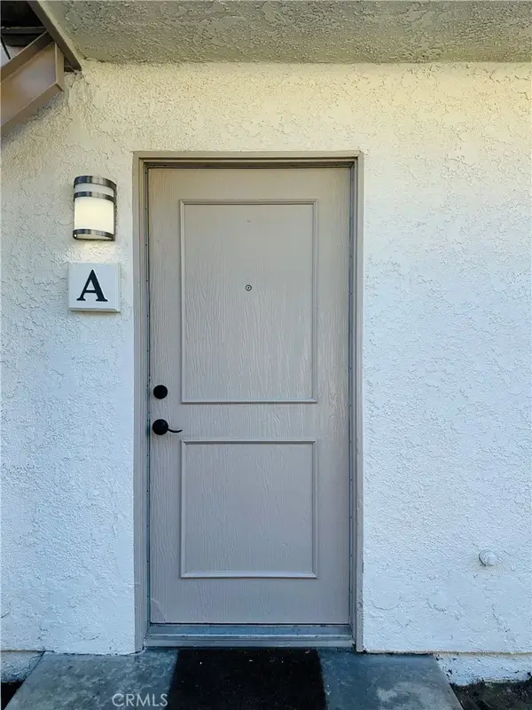 2815 S Fairview #A, Santa Ana, CA 92704