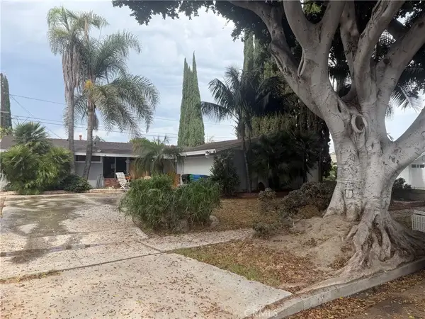 3405 E Harding, Long Beach, CA 90805