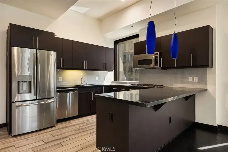 655 S Hope Street #704, Los Angeles, CA 90017 - #3