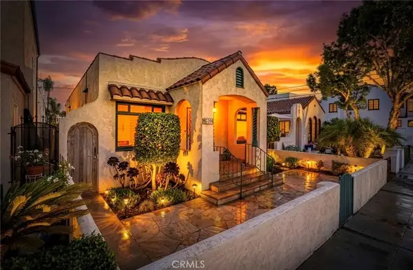 206 La Verne, Long Beach, CA 90803