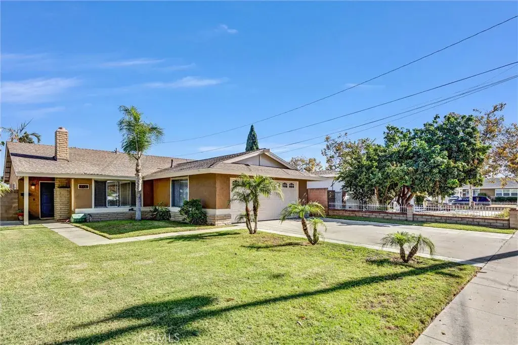 1115 W Stanford Street, Santa Ana, CA 92707 - #1