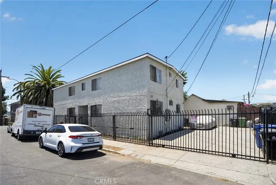 427 E 25th Street, Los Angeles, CA 90011 - #2