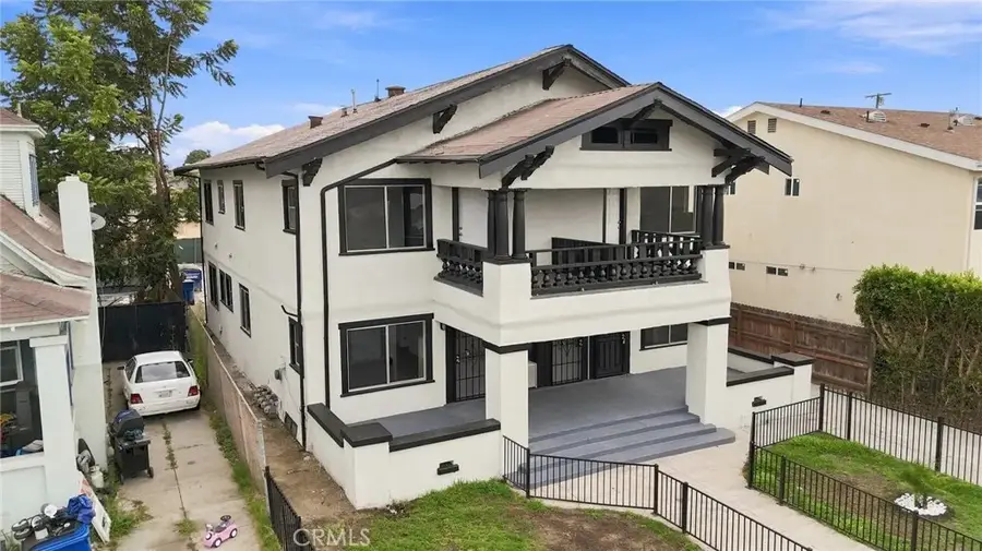 611 W 46th, Los Angeles, CA 90037 - #3