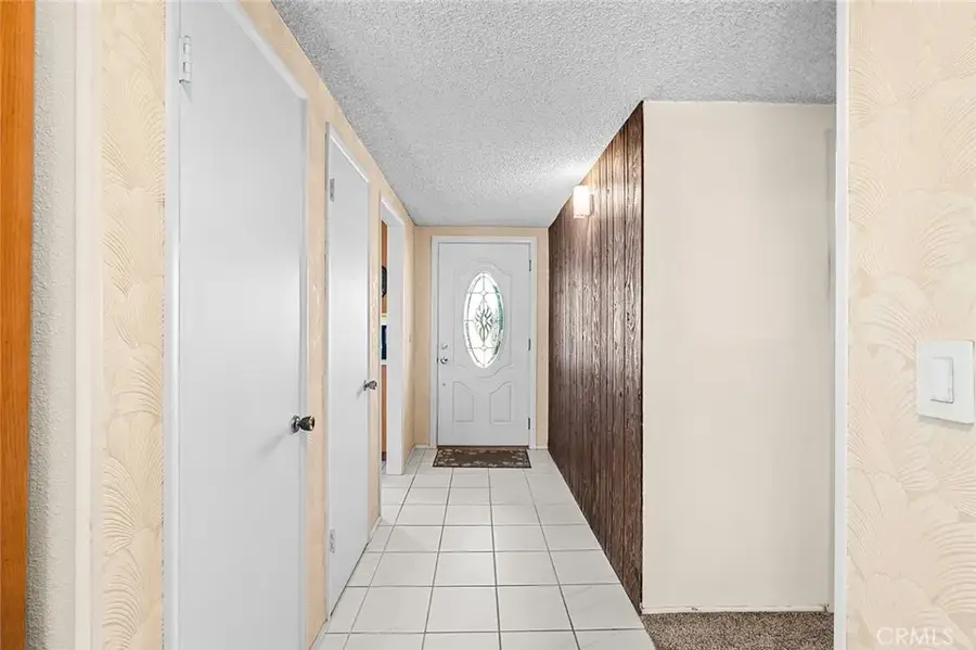 1612 E Riverview Avenue, Orange, CA 92865 - #3