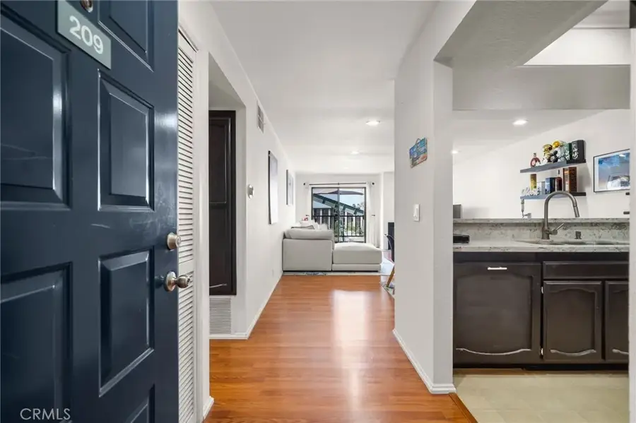 2599 Walnut Avenue #209, Signal Hill, CA 90755 - #2