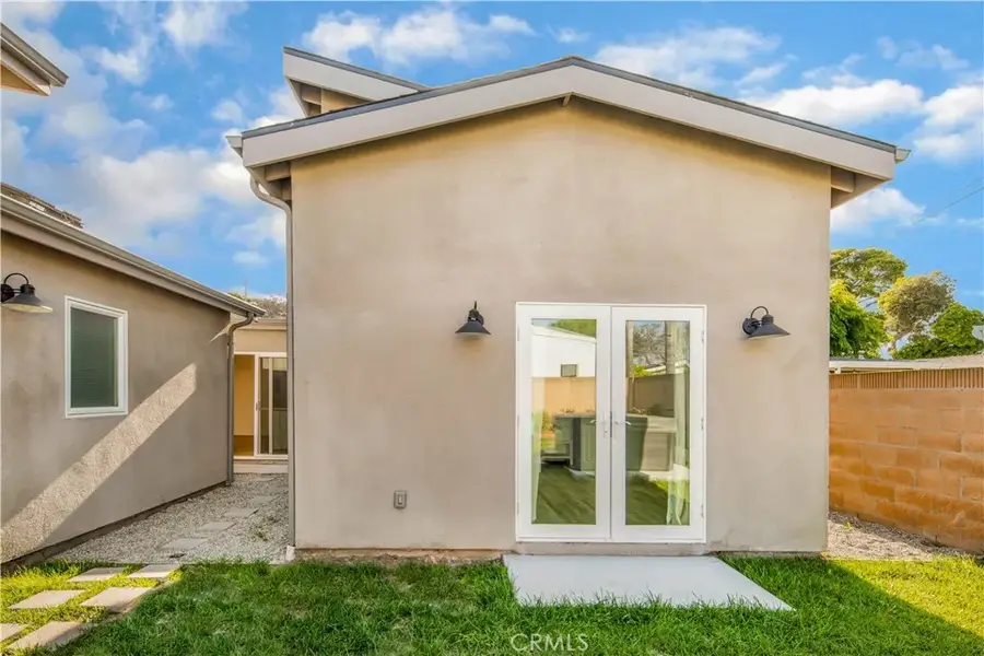 1720 Petaluma Ave, Long Beach, CA 90815 - #2