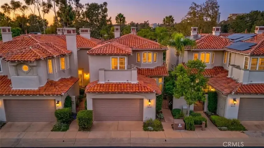 3122 Hamburg, La Jolla, CA 92037 - #3