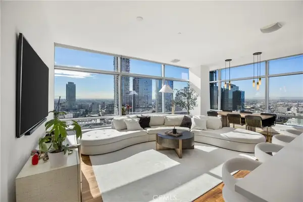 900 W Olympic #28A, Los Angeles, CA 90015