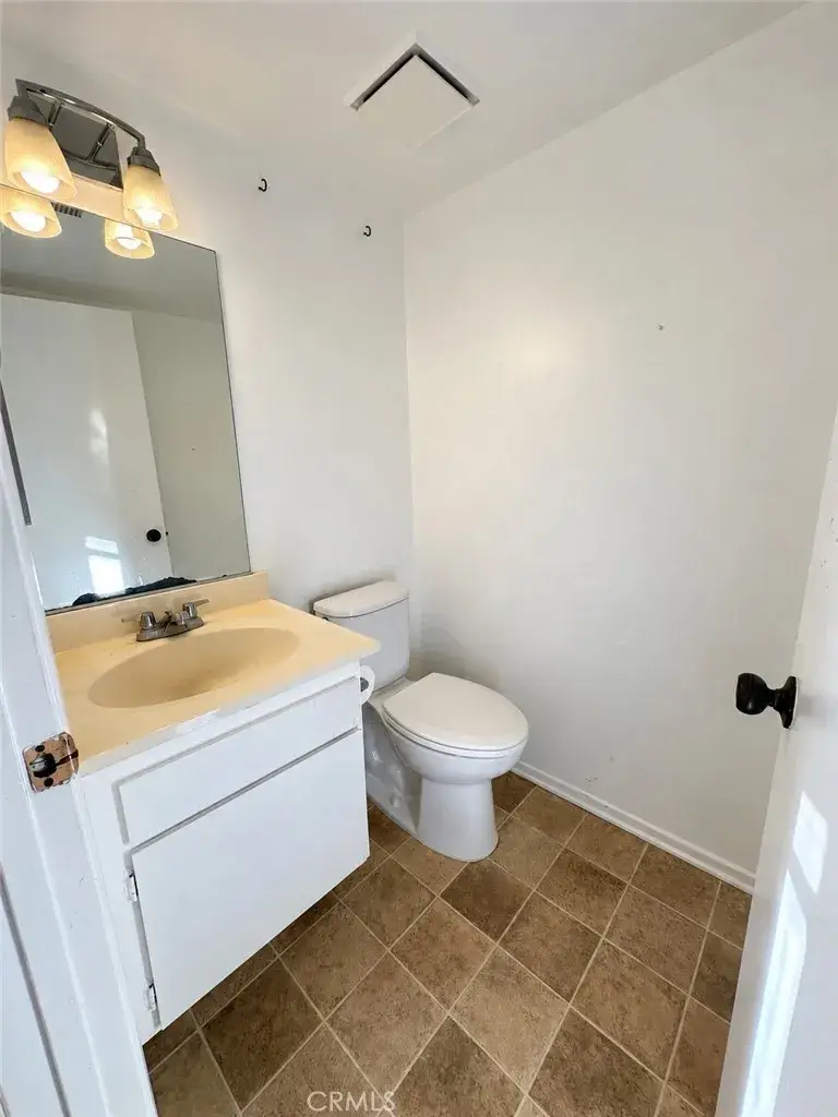 2 Greenleaf, Irvine, CA 92604 - #3