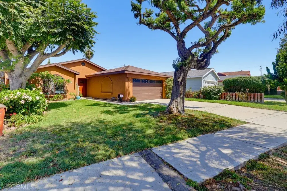 161 E 31st, Long Beach, CA 90807 - #1