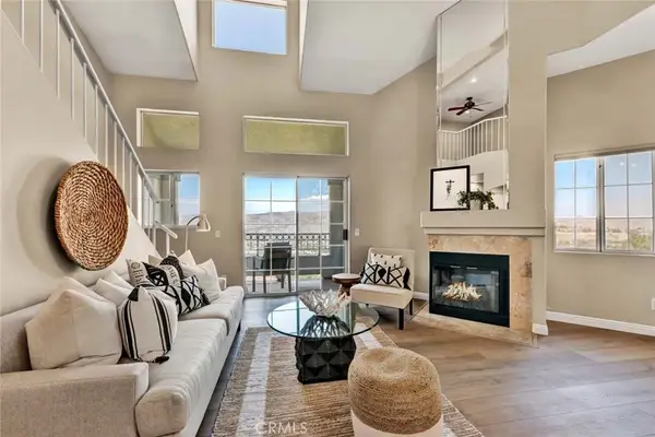 7833 E Viewrim, Anaheim Hills, CA 92808
