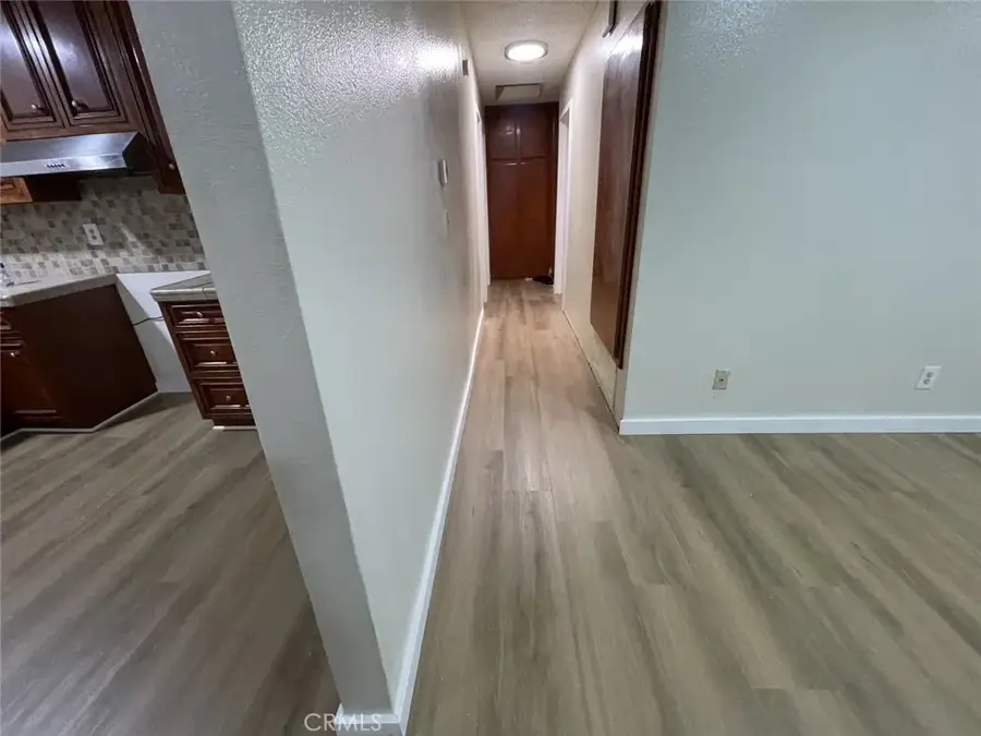5242 Linden Avenue, Long Beach, CA 90805 - #3