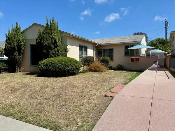 3246 Cerritos, Signal Hill, CA 90755