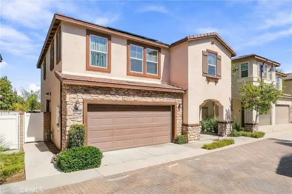 30350 Village Terrace Drive, Menifee, CA 92584