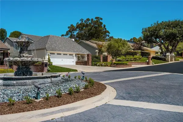5603 E Crest De Ville, Orange, CA 92867