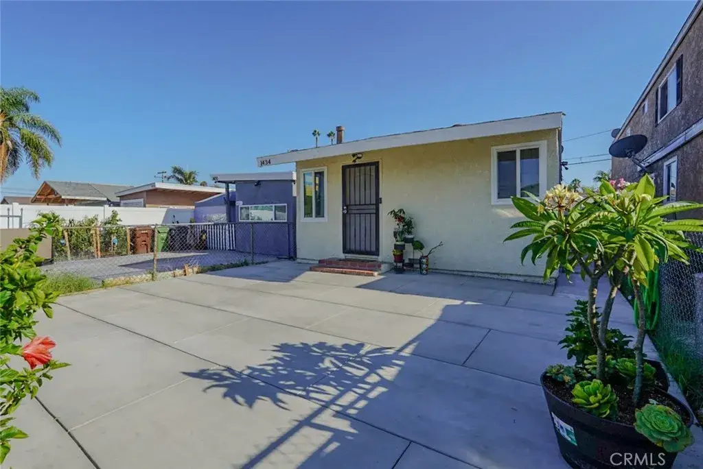 1434 W 153rd, Compton, CA 90220 - #1