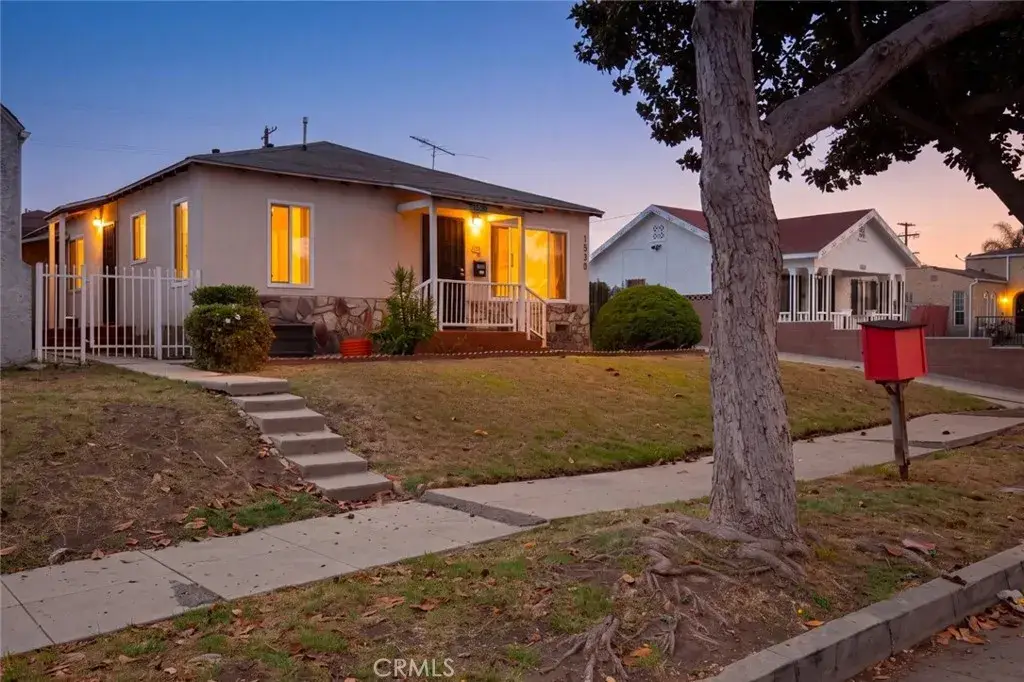 1530 W 81st Street, Los Angeles, CA 90047 - #1