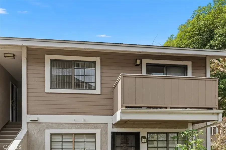 1507 S Raitt, Santa Ana, CA 92704 - #3